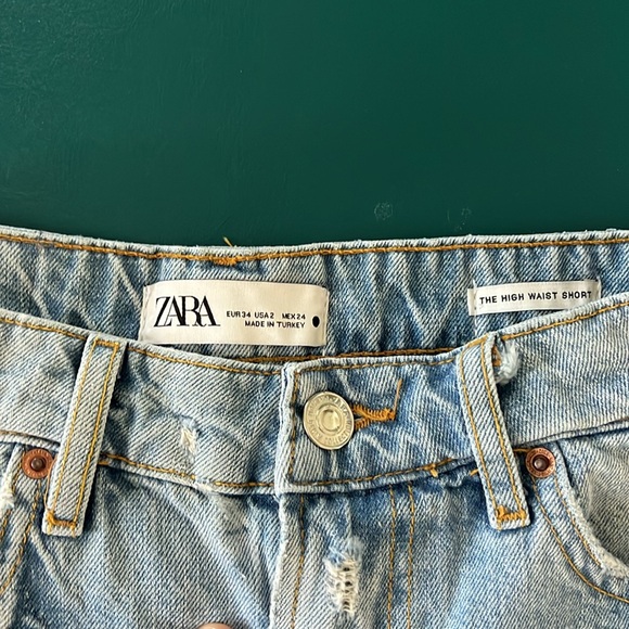 Zara jean shorts - Picture 3 of 5